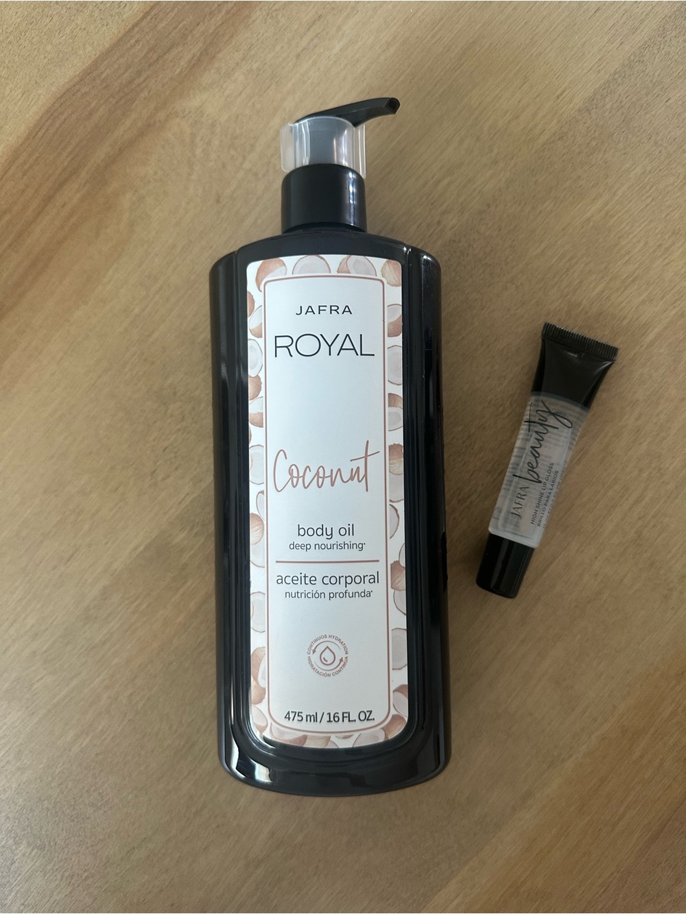 JAFRA Royal Coconut Body Oil + Super Glossy Lip Gloss Bundle